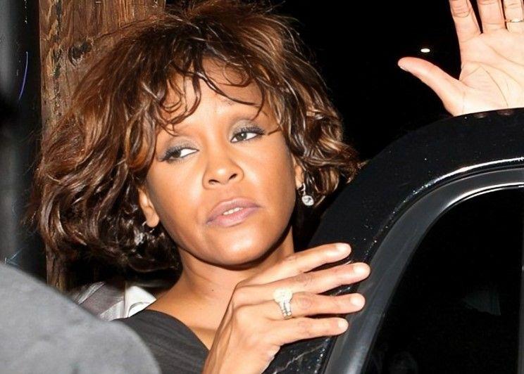 Celebs Were Never Seen Alive After These Photos!