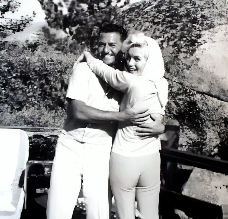 10 (2).jpg?format=webp