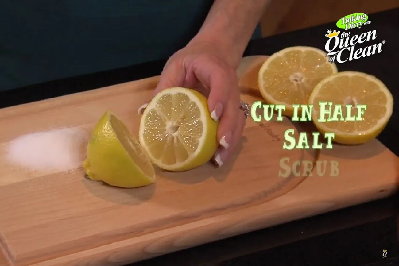21. Lemon-salt cutting board cleaner .jpg?format=webp