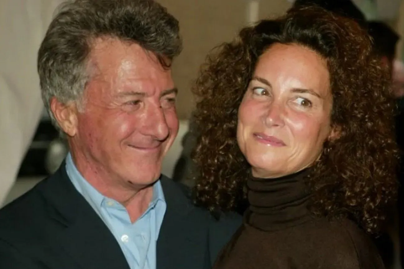 Dustin Hoffman – Lisa Hoffman at that time.jpg?format=webp