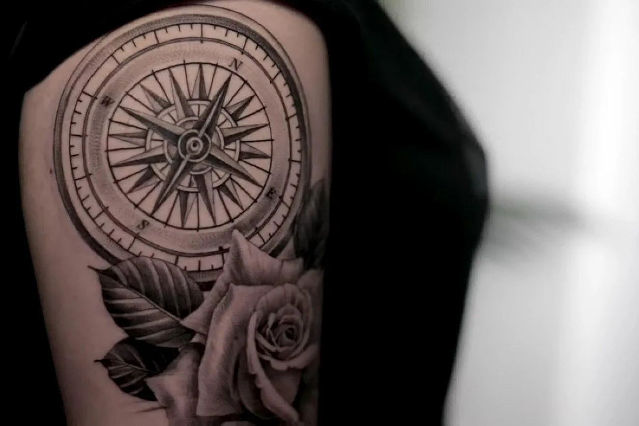 Rose and Compass.jpg?format=webp