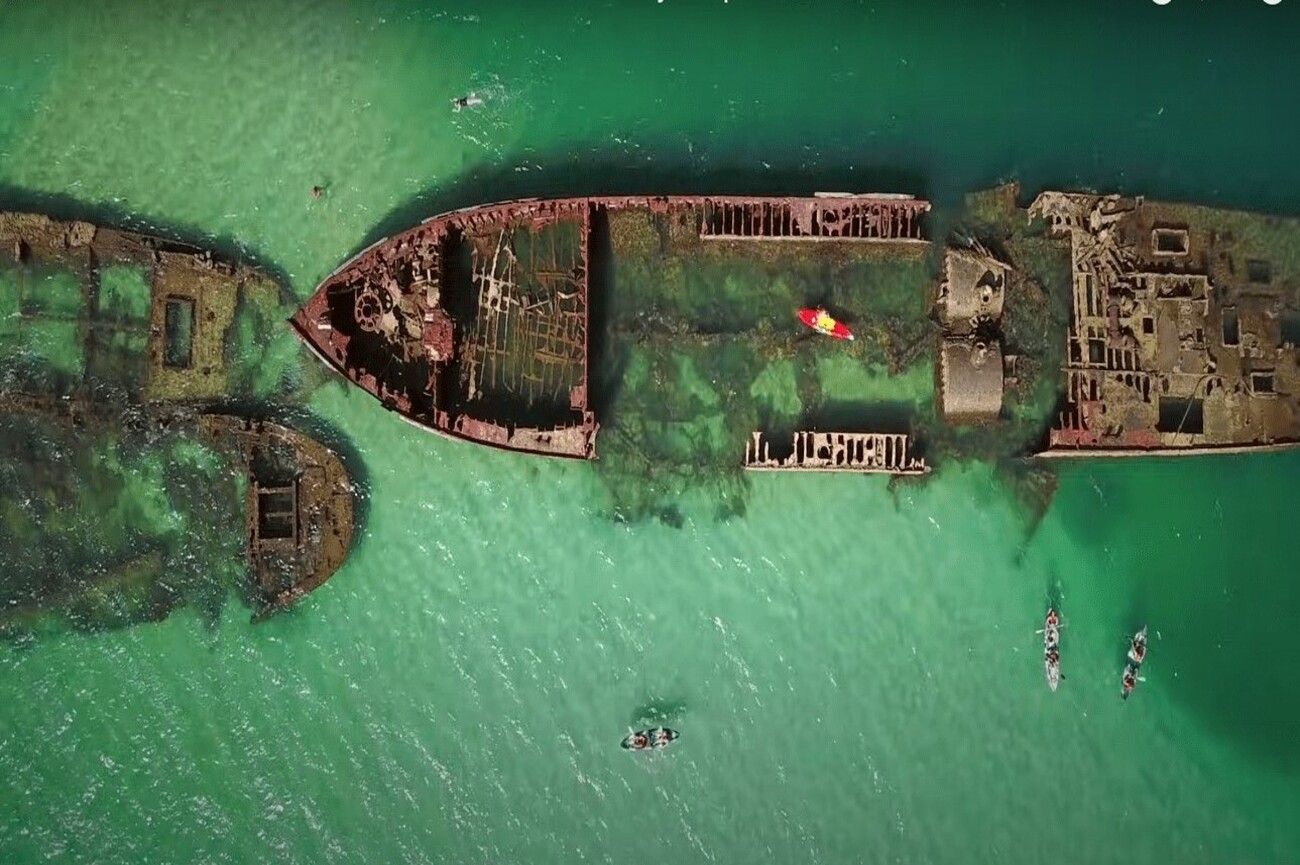 Sunken ships in Australia (1).jpg