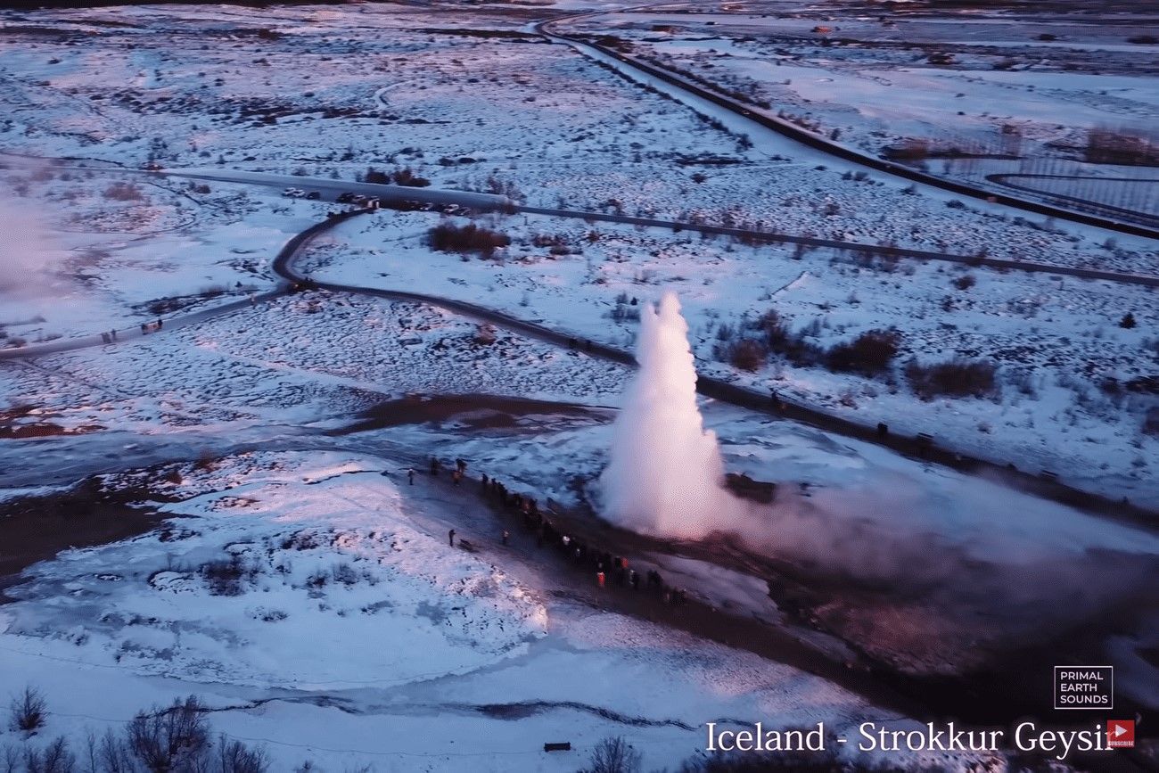The Strokkur geyser.jpg