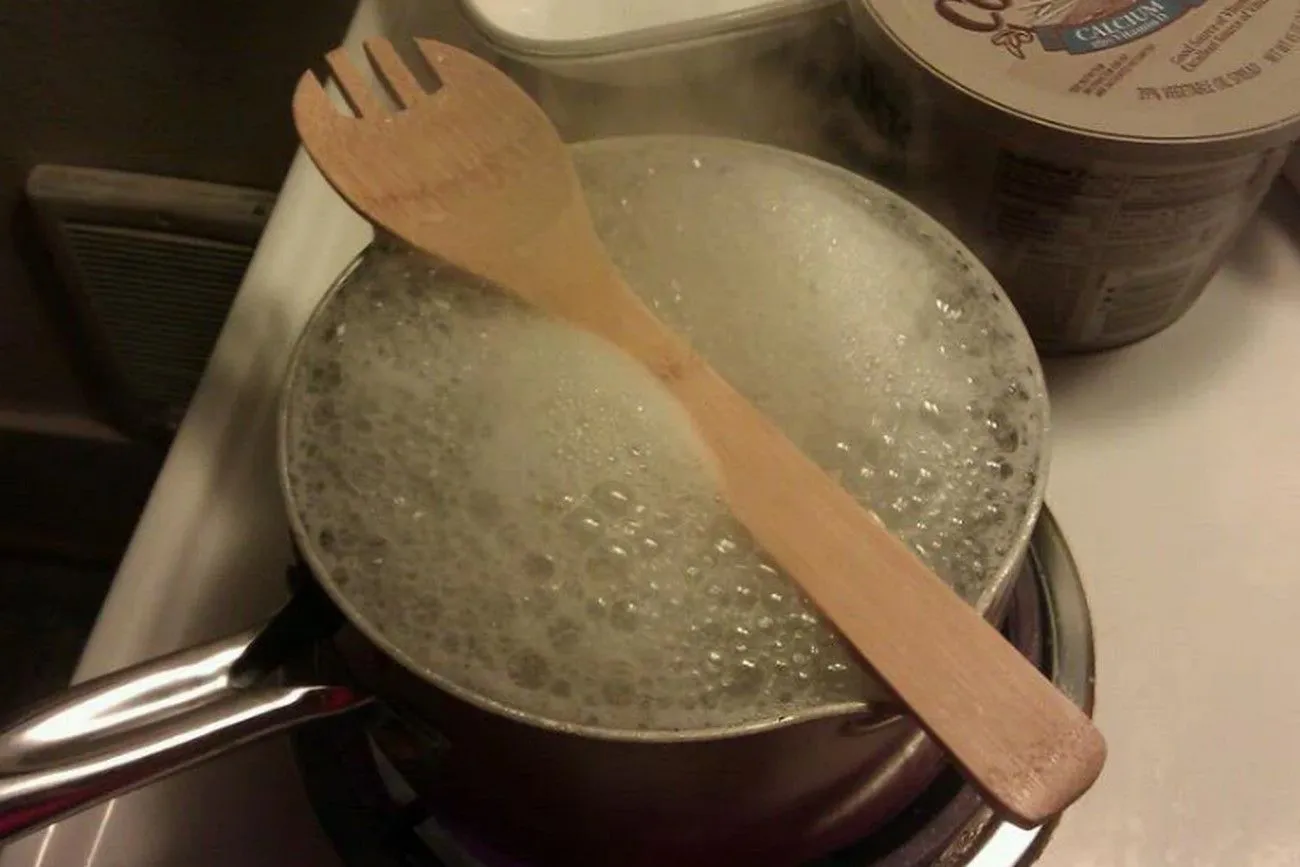 Using a Wooden Spoon for Pasta.jpg?format=webp